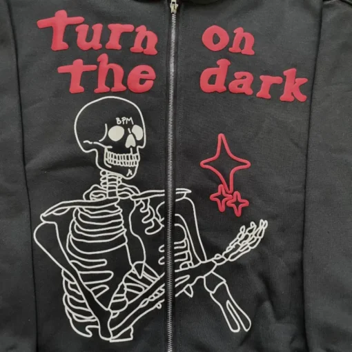 BROKEN DARK HOURS ZIP UP HOODIE